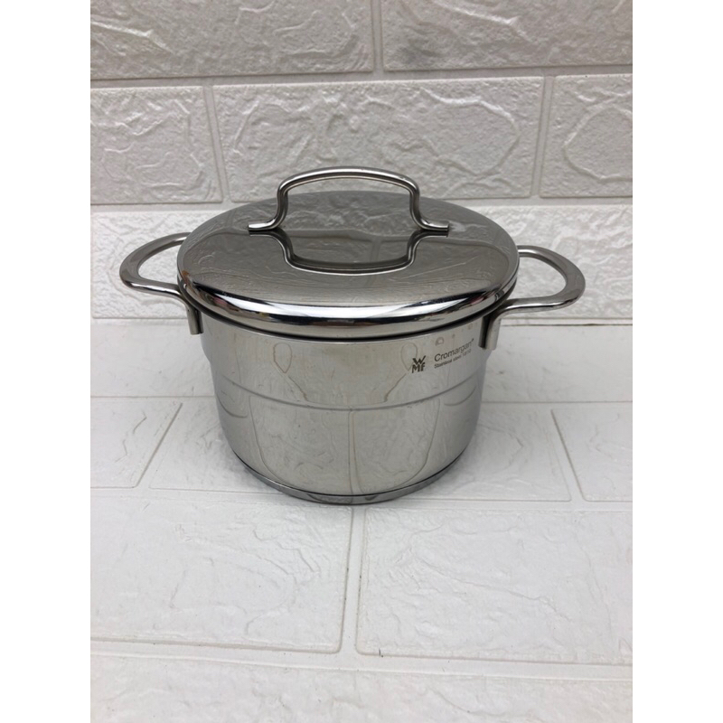 หม้อสแตนเลสพร้อมฝา WMF Cromargan GERMANY (WMF32•แขวน)