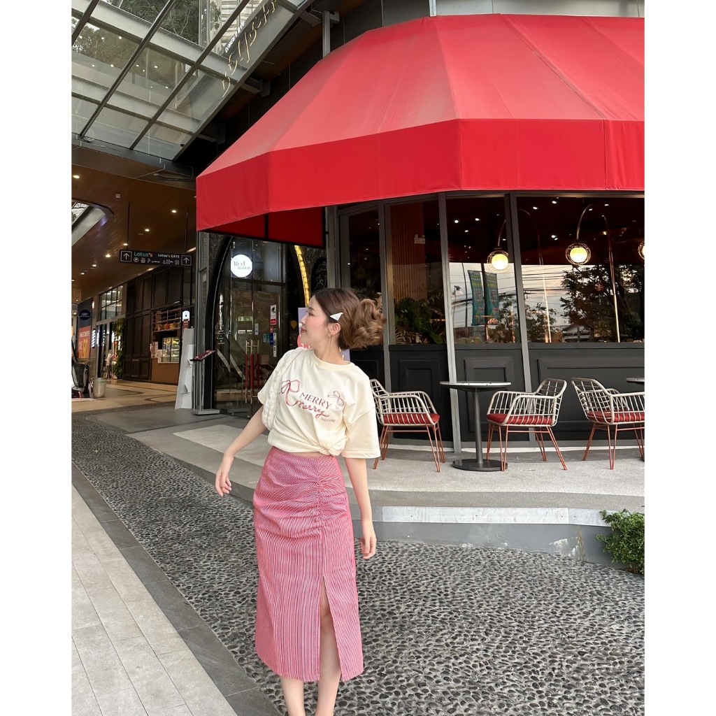 SHUUXME Merry tee (เสื้อยืด)