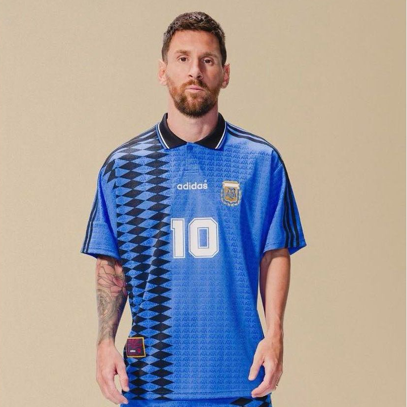 เสื้อทีมชาติอาเจนติน่ารีเมคปี 1994 ADIDAS ARGENTINA 1994 AWAY JERSEY - BLUE