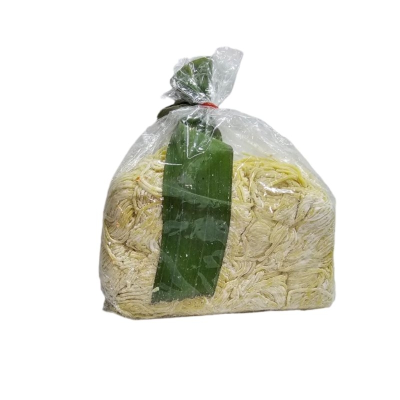 บะหมี่ไข่ ใบตอง  ตี๋ตระกูลเส้น