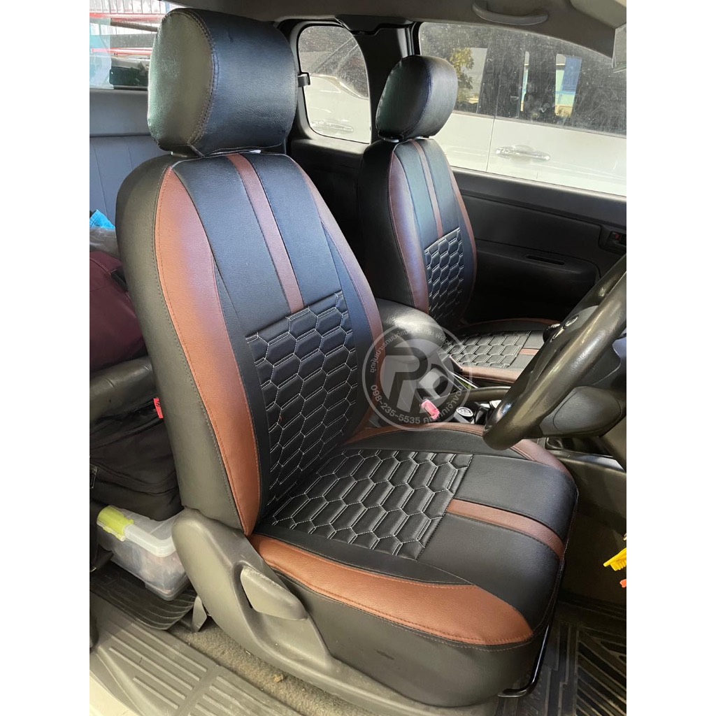 หุ้มเบาะสวมทับตรงรุ่น toyota vigo 4ประตู ลายสปอร์ต สีดำด้ายขาวขอบน้ำตาล