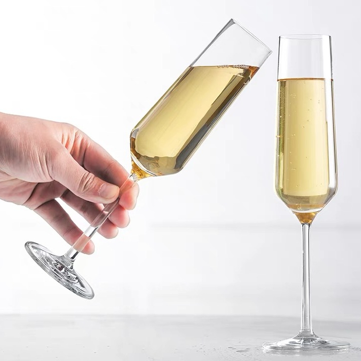 250MLแก้วแชมเปญถ้วยวันเกิดบรรยากาศ goblet ยุโรปสร้างสรรค์ไวน์ชุดของขวัญสำหรับเพื่อนมูลค่าสูง