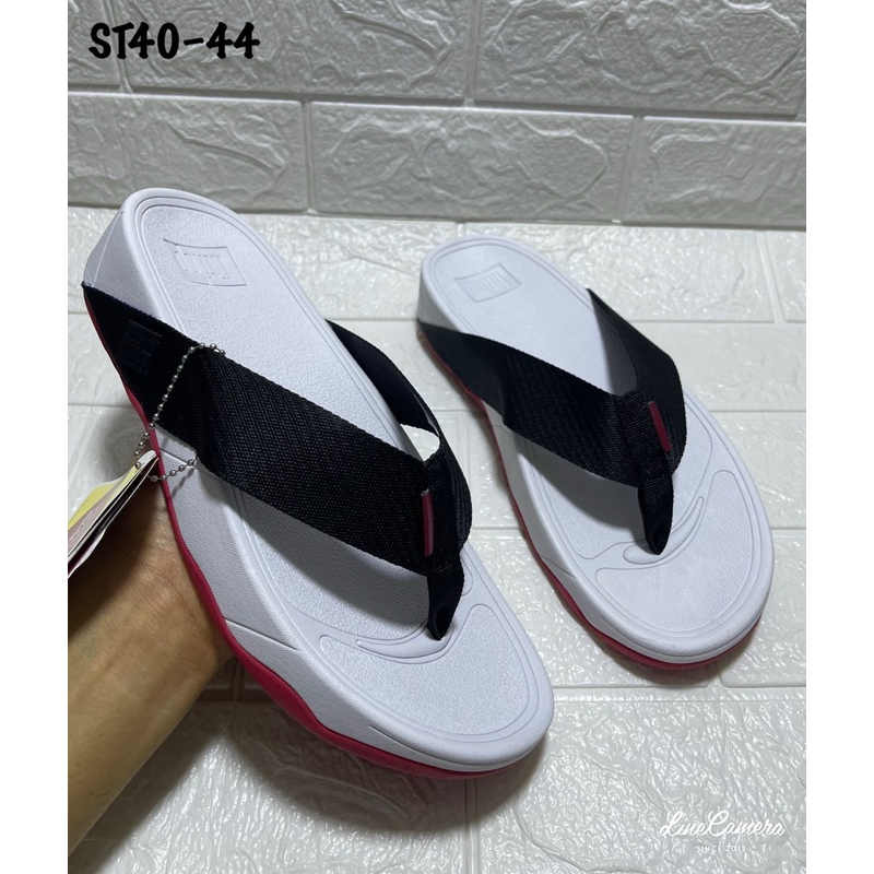 รองเท้าแตะ Fitflop ผู้ชายงาน เกรด A รองเท้าสุขภาพมีไซด์ 40 ถึง 44 พื้นนิ่มใส่สบายงานสวยตรงปก 100% พร้อมส่ง