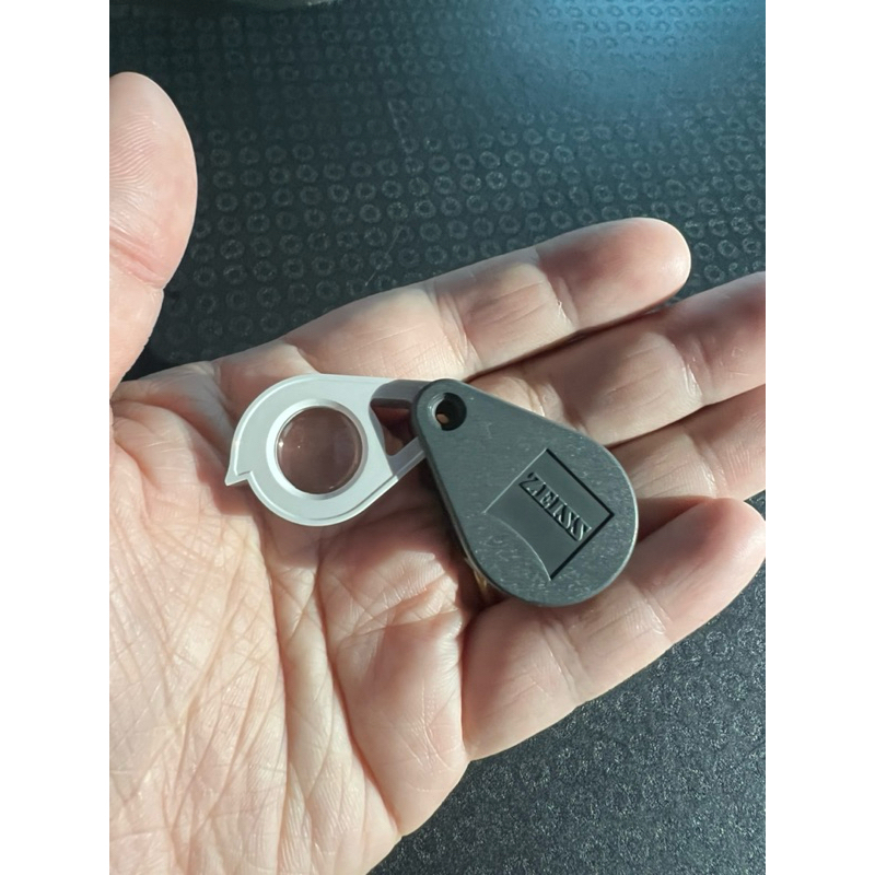 Zeiss D40 10X รุ่นกล่องแดง เลนส์ไม่เคลือบ สภาพสวย ไม่มีกล่อง