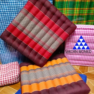 เบาะรองนั่ง ขนาด 50 x 50 x6-7 ซม. เบาะนั่งลายไทยลายขิด