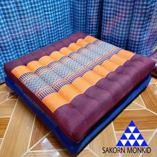เบาะรองนั่ง ขนาด 50 x 50 x6-7 ซม. เบาะนั่งลายไทยลายขิด