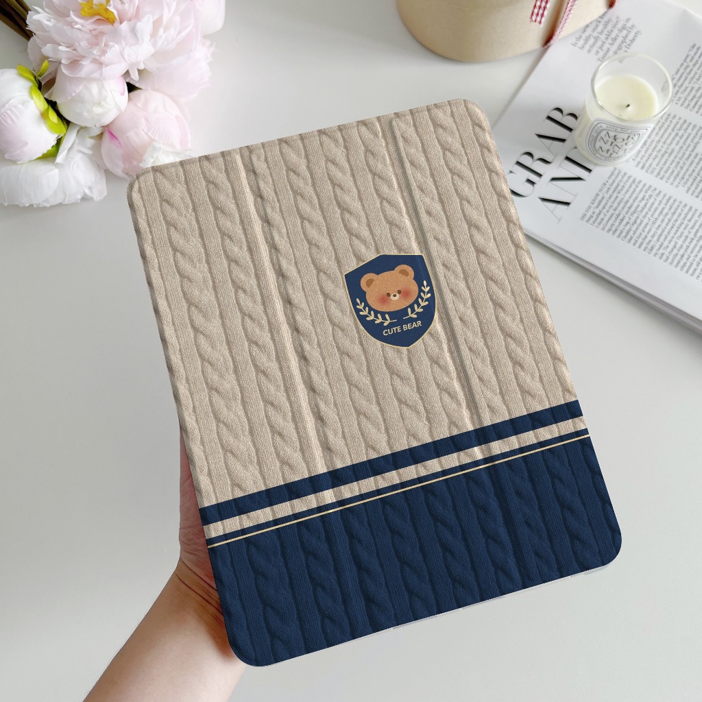 ส่งในพื้นที่ เคสipad น่ารัก การ์ตูน Air5/6 หมีน่ารัก Gen9 cute bear คช่องใส่ปากกาด้านขวาpro11 MINI7
