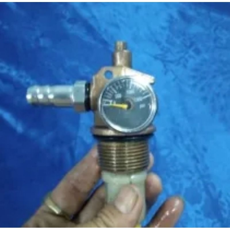 วาล์วดับเพลิงไต้หวันคอยาวเกจ1500psiแถมชุดยางโอริงค์