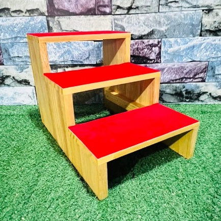 ชั้นไม้ 3 ชั้น วางของ พระบูชา มินิมอล ขนาด กxยxส24X15X15 Cm. RAS05-3*15 พื้นพรมสีแดง New 2024