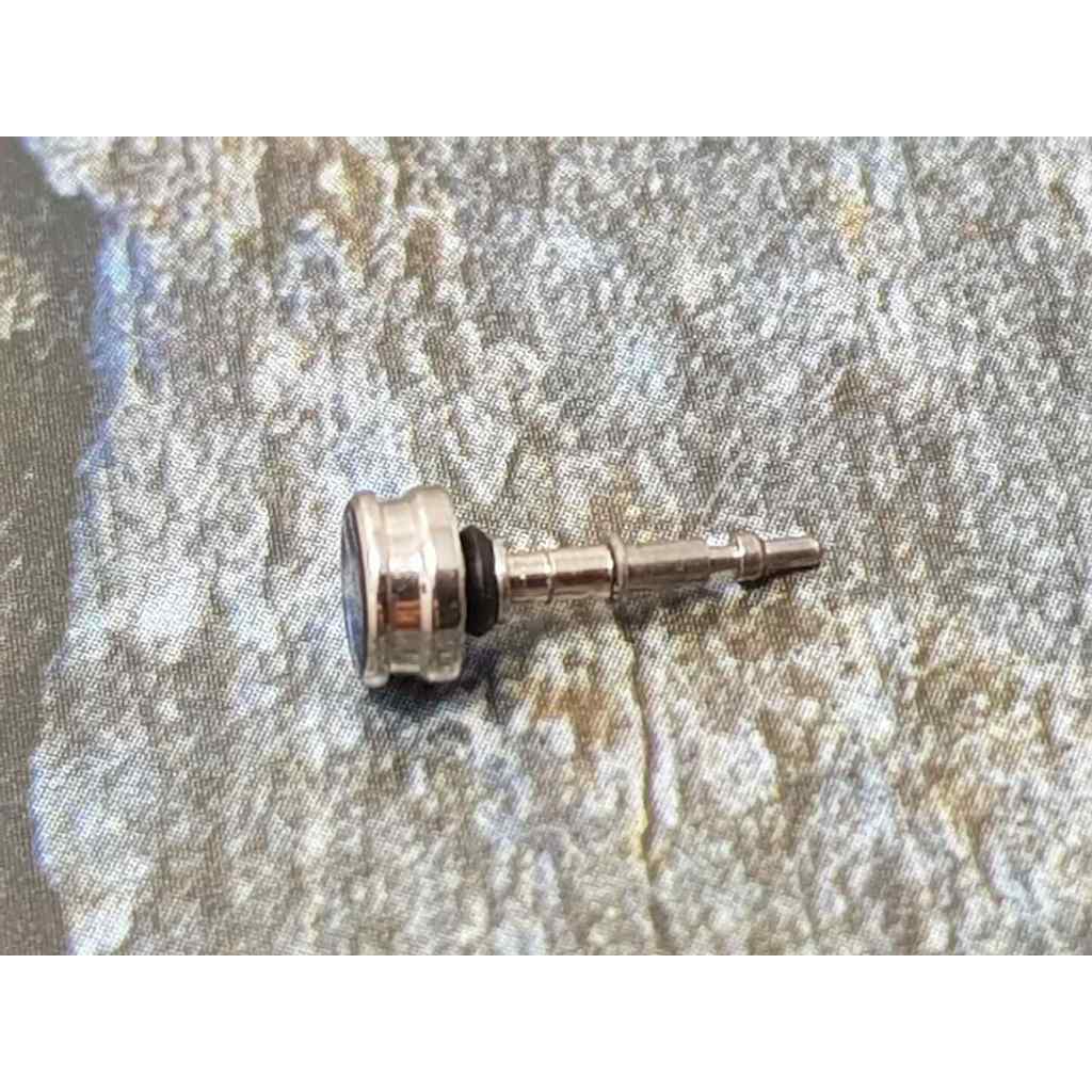 อะไหล่ นาฬิกา เม็ด button seiko alarm ปลุก bellmatic 4006. ความสูง รวมแกนไข 11mm.