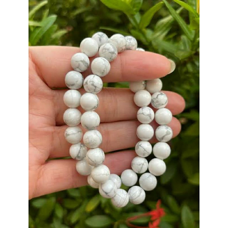 howlite stone 8mm หินฮาวไลท์  หินนำโชคลาภ ความรู้สึกผ่อนคลาย