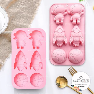 (พร้อมส่ง) แม่พิมพ์ซิลิโคน พิมพ์ช็อคโกแลต วุ้น น้ำแข็ง ขนม เทียนหอม แม่พิมพ์ลายนักบินอวกาศ จรวด 6 ช่อง