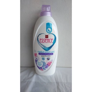 เอสเซ้นซ์ซักชุดชั้นในขวด900ml สูตรยับยั้งแบคทีเรีย ph balanceหอมประทับใจ (แพ็คเก็จใหม่)มีให้สั่ง1ขวด/2ขวด.