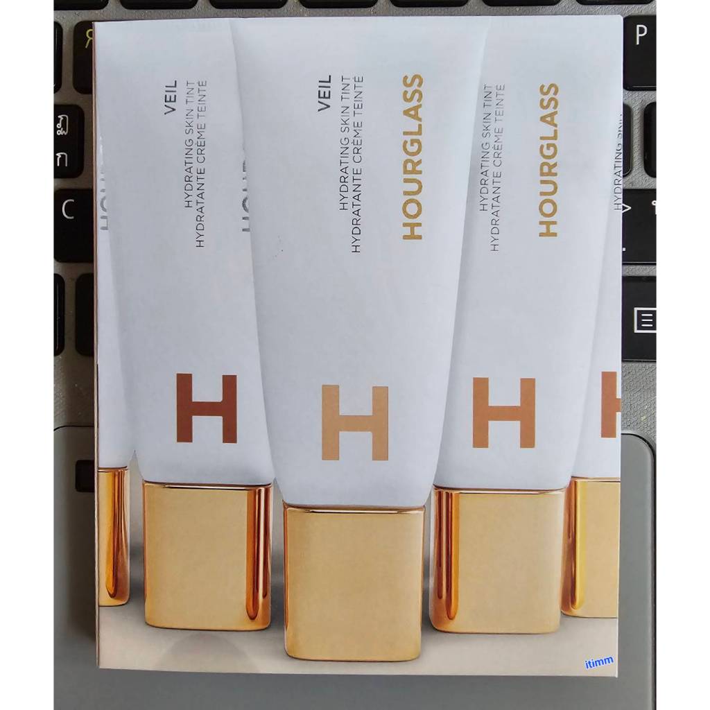 พร้อมส่ง Hourglass veil hydrating skin tint