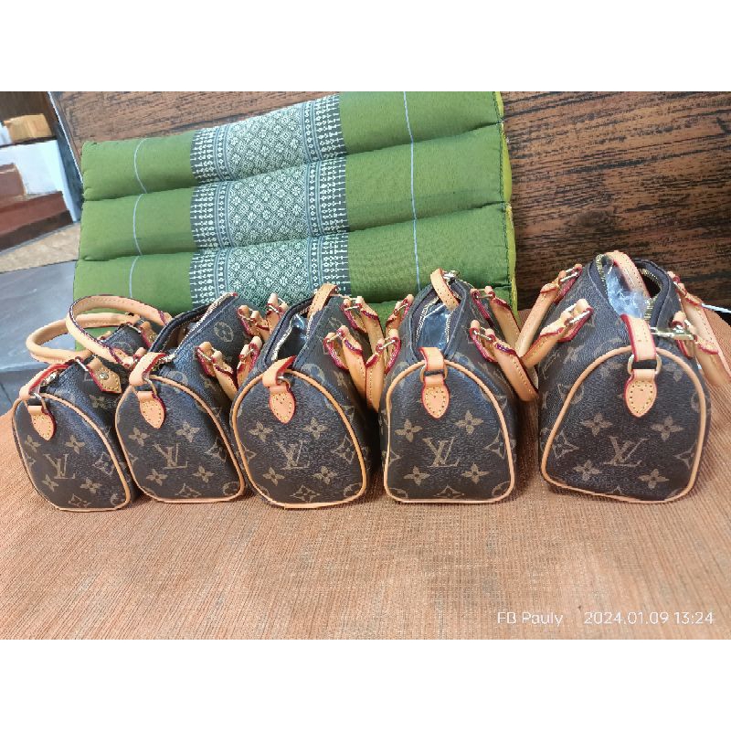 Lv speedy 6.5'used bag like new good condition good price original brand