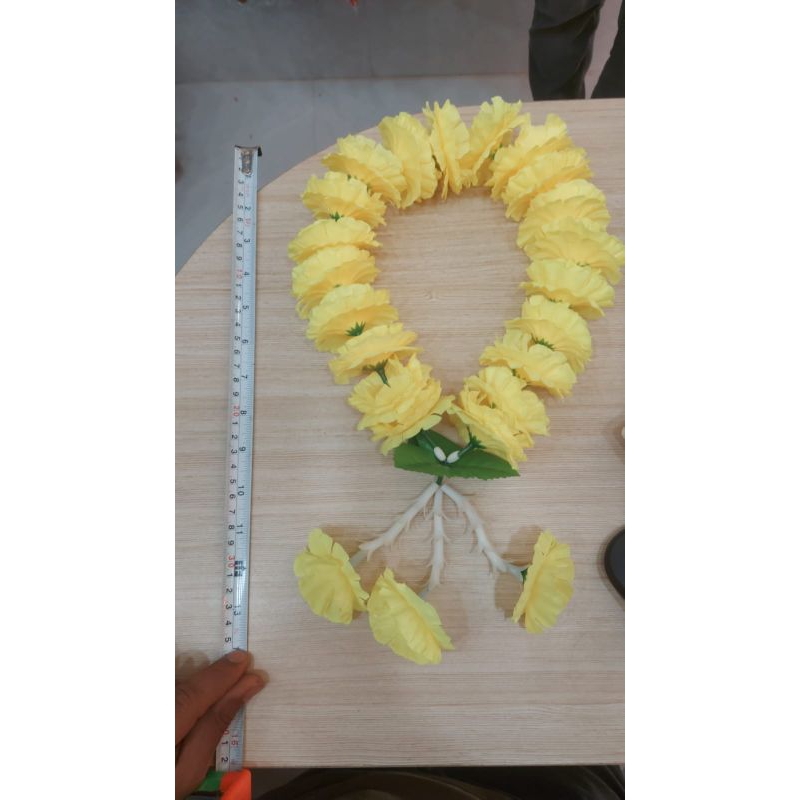 flowers garlands mala พวงมาลัยดอกไม้.42 ซม.16 inches  ทำจากเสื้อผ้า