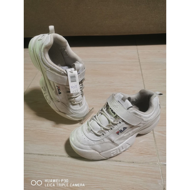 รองเท้าแบรนด์มือสอง✌️✌️✌️20 cm