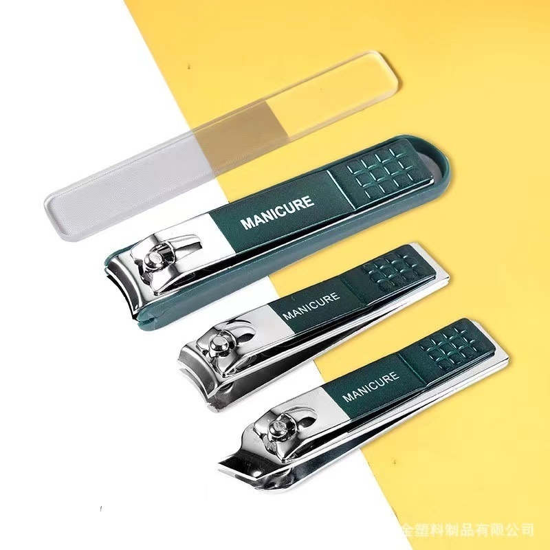 ชุดกรรไกรตัดเล็บ พร้อมกล่อง 4 ชิ้น รูปที่ 2