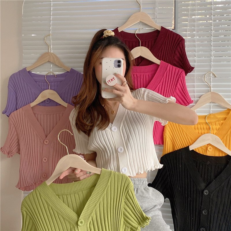 SugarPop #f-020 เสื้อไหมพรม ผ้าร่อง แขนสั้น คอวี กระดุมหน้า