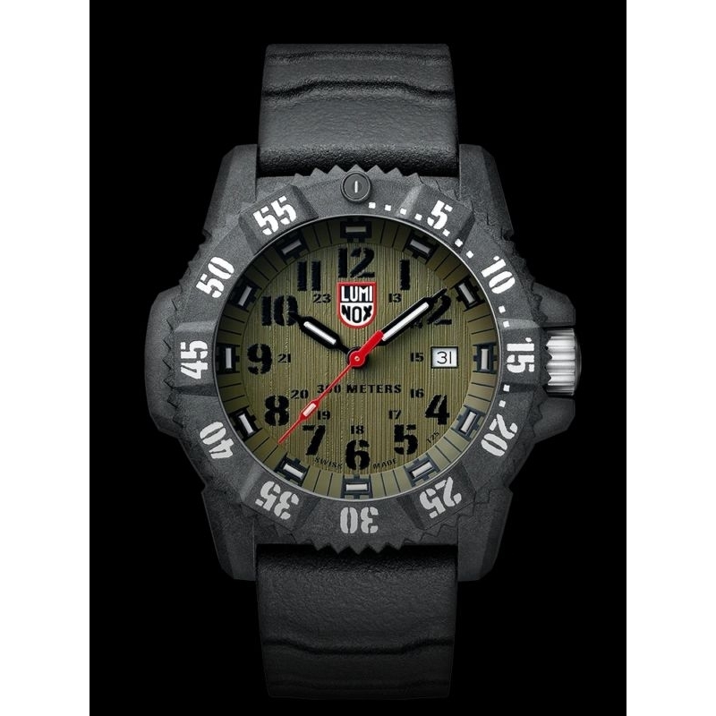 นาฬิกาข้อมือผู้ชาย Luminox Master Carbon Seal 3800 Series รุ่น XS.3813