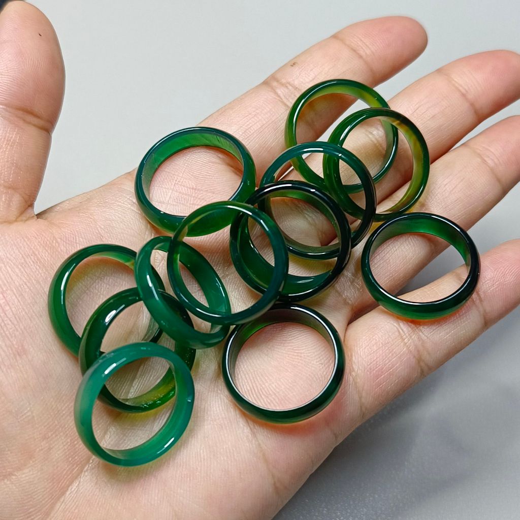 แหวนหินอาเกตสีเขียว เนื้อหินสวยๆ คัดพิเศษ