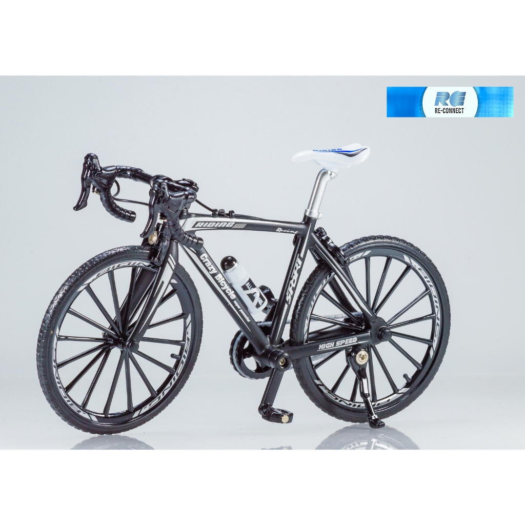 โมเดลรถจักรยาน เสือหมอบ ถนน ของเล่น ของสะสม SUPERIOR 1 : 8 Bicycle Road Bike Speed Street Diecast Model Toy Collection