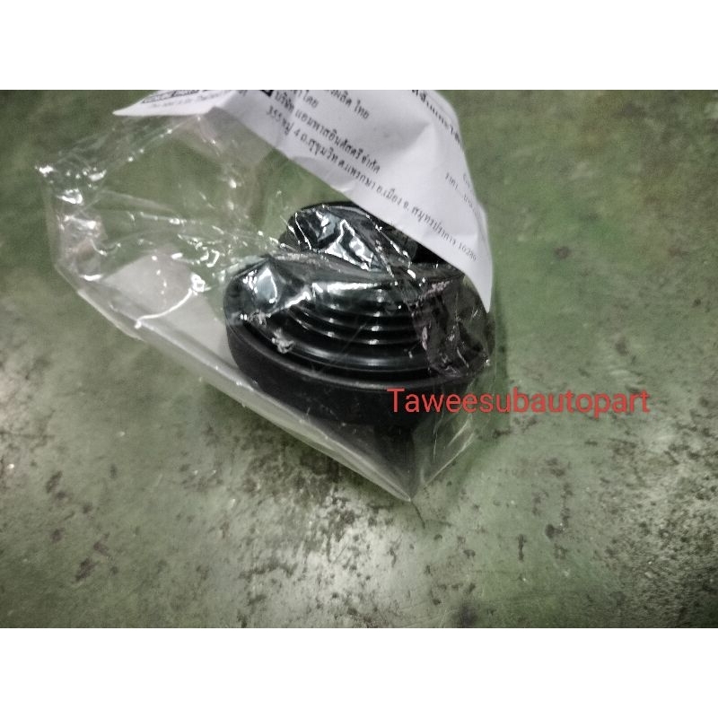 ฝาปิดเติมน้ำมันเครื่องแท้  CAMRY ACV30 VIOS NCP42 ALTIS ZZE122  VIGO D4D 2KD 12180-0H020