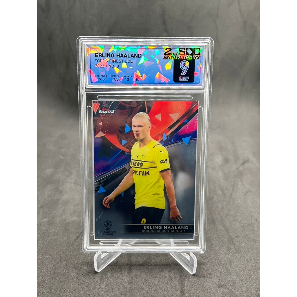 การ์ดนักฟุตบอล Erling Haaland /Topps Finest UCL 2022/NO.10/SQC Graded 9 Mint  + FREE GIFT