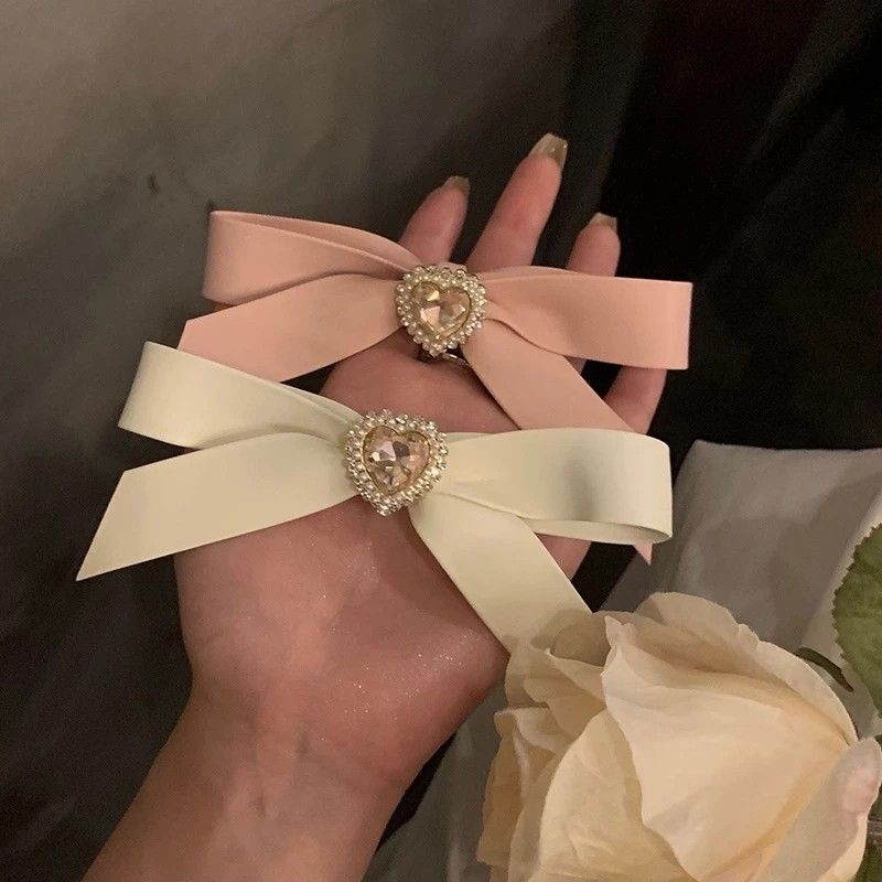BOW02พร้อมส่ง กิ๊บติดผมหรูหรา สไตล์เกาหลี กิ๊บโบว์ประดับเพชรรูปหัวใจ หวานๆต้อนรับวาเลนไทน์