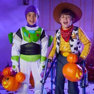 นำเข้า Disney 🇺🇸 ชุดแฟนซี ชุดคอสตูม ชุด Buzz Lightyear Light-Up Costume for Kids – Toy Story ลิขสิทธิ์แท้
