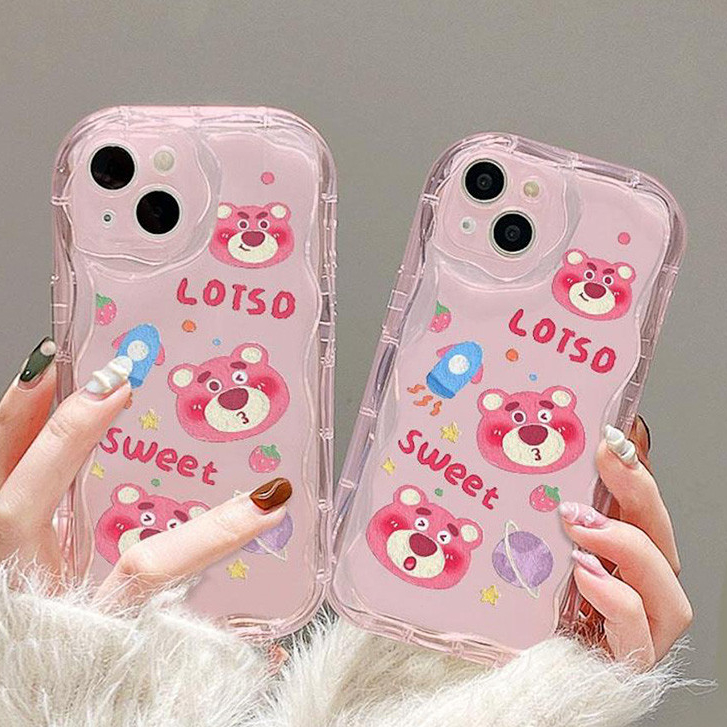 สำหรับ iPhone 11 13 pro max FOR iPhone 14 15 12 pro max 7 8 14 15 Plus X XR XS Max 12 13 MINI สตรอเบอร์รี่หมี ซิลิโคนเคส