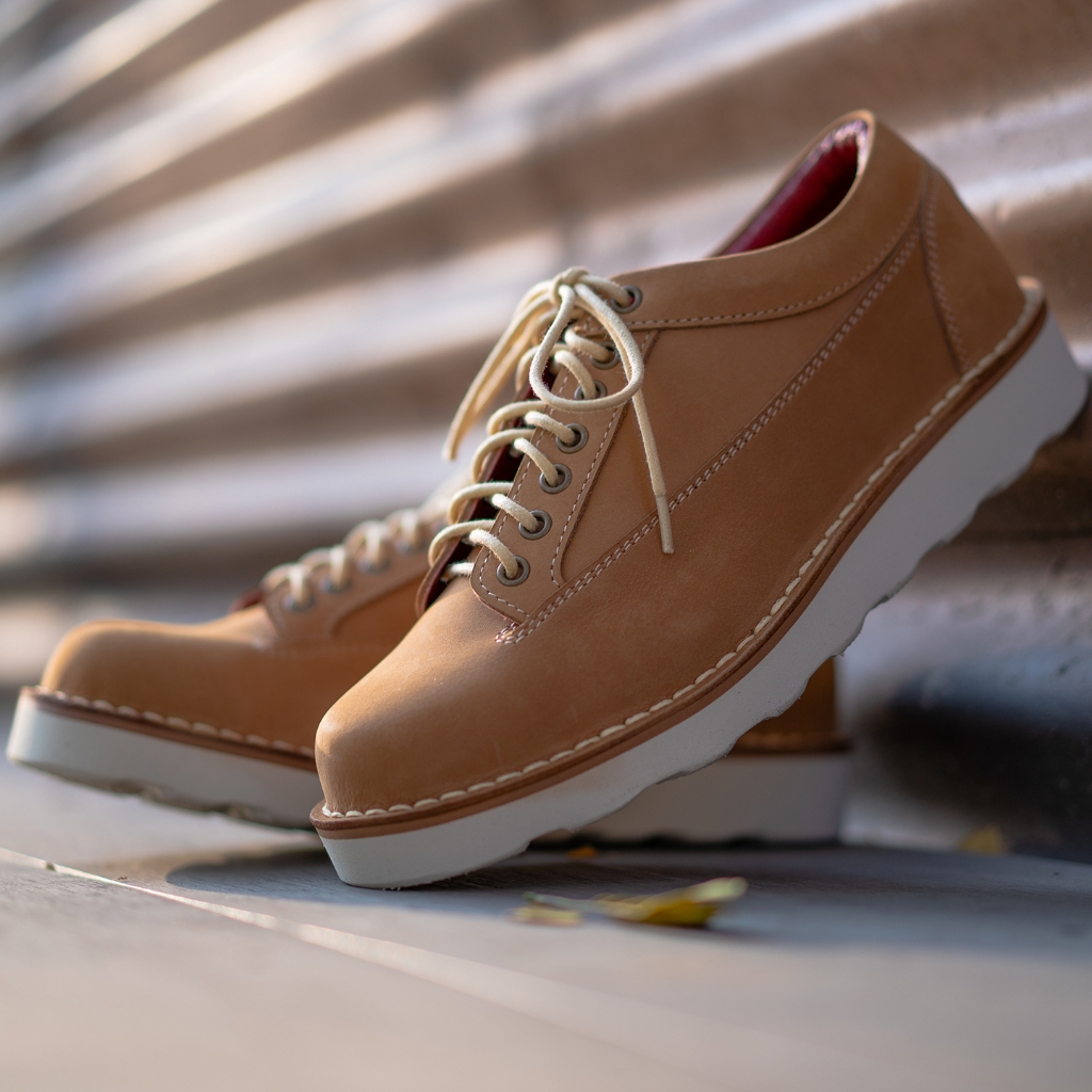 [รุ่นใหม่ 2024] Verns Leather รองเท้าหนังแท้ 100% รุ่น V68 มีให้เลือก 3 สี ดำ,น้ำตาล,ทราย