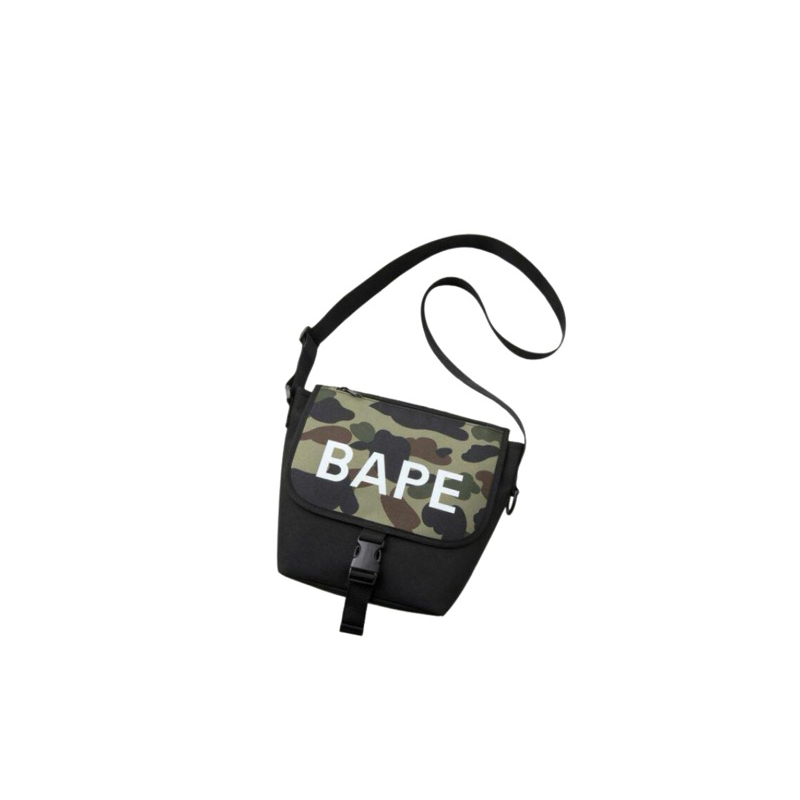 BAPE MAGAZINE SHOULDER BAG ของแท้
