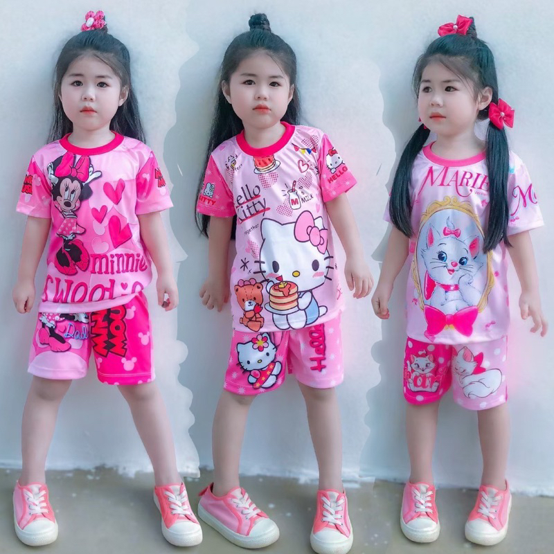 ชุดเซ็ทรุ่นสีชมพู เสื้อแขนสั้น+กางเกงขาสั้น ชุดเด็ก ลายการ์ตูน ผ้าไมโครไฟเบอร์