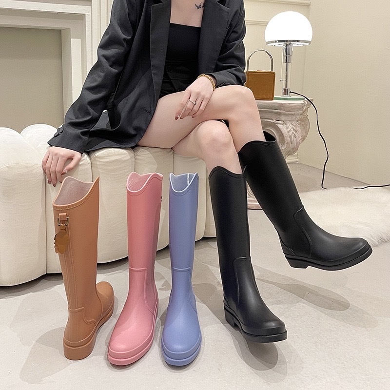 พร้อมส่งจากไทย【S-450】 รองเท้าบูทยางสีพาสเทลน่ารักเกาหลีเกาใจ กันน้ำกันลื่นใส่แมทเกร๋ๆสีน่ารักมาก