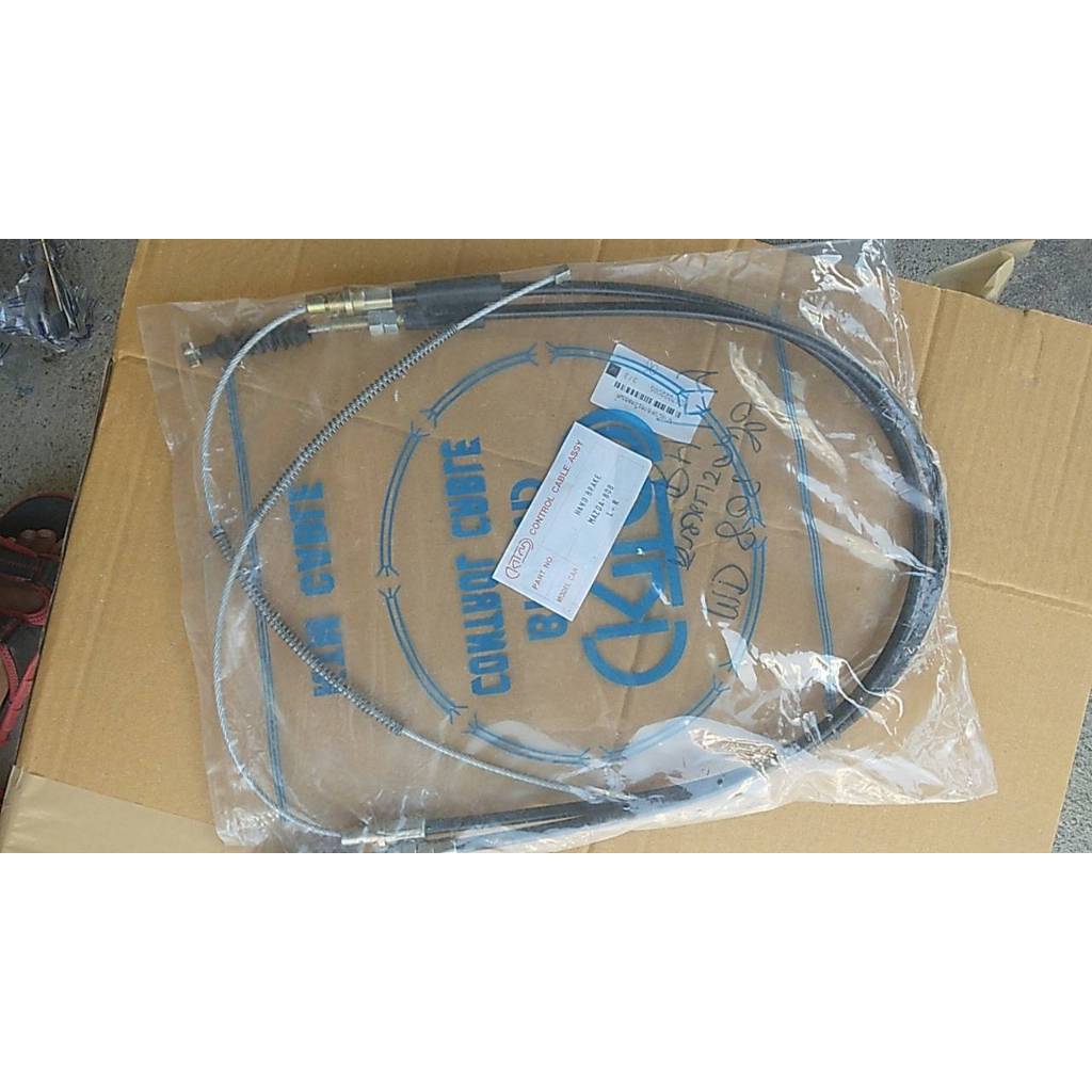 FOR MAZDA 808 M808 RX3 RX-3 REAR HANDBRAKE PARKING BRAKE CABLE SET OF 2  RHx1 LHx1
