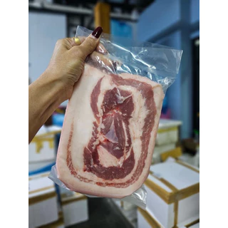 หมูสามชั้นเส้น แช่แข็ง(970-1000g.)⚡️ส่งด่วน 🐷❄️ 🚚💨ค่าส่งแบบเหมา ส่งขนส่งแช่เย็น💦ฟรี ลังโฟมทุกจังหวัด