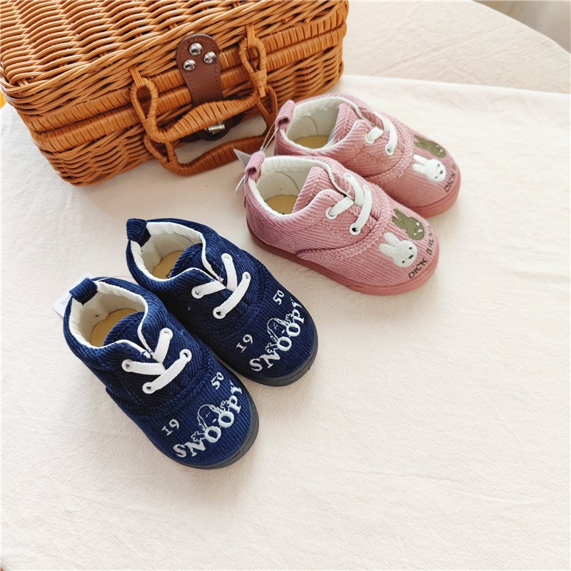 รองเท้าผ้าใบเด็กผ้าลูกฟูก Snoopy and Miffy