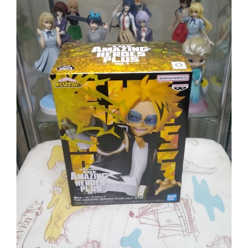 My heroes academia The amazing heroes Plus figure.