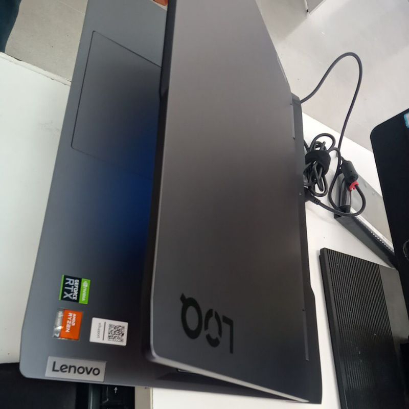 LENOVO LOQ15 (STROM GRAY) ปี2024 ของใหม่