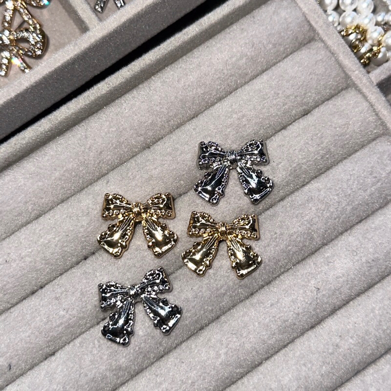 Carol Bow Earring - Ingkarat.acc