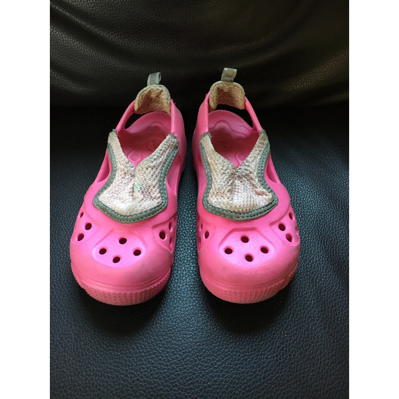 รองเท้าเด็ก แบรนด์ crocs 🐊
