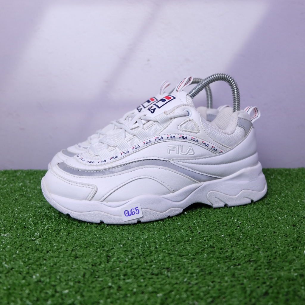 (37/23.5 cm) Fila Ray Disruptor Unisex Sneakers ฟีล่า มือ2ของแท้💯 รองเท้าผ้าใบเกาหลีผู้หญิง