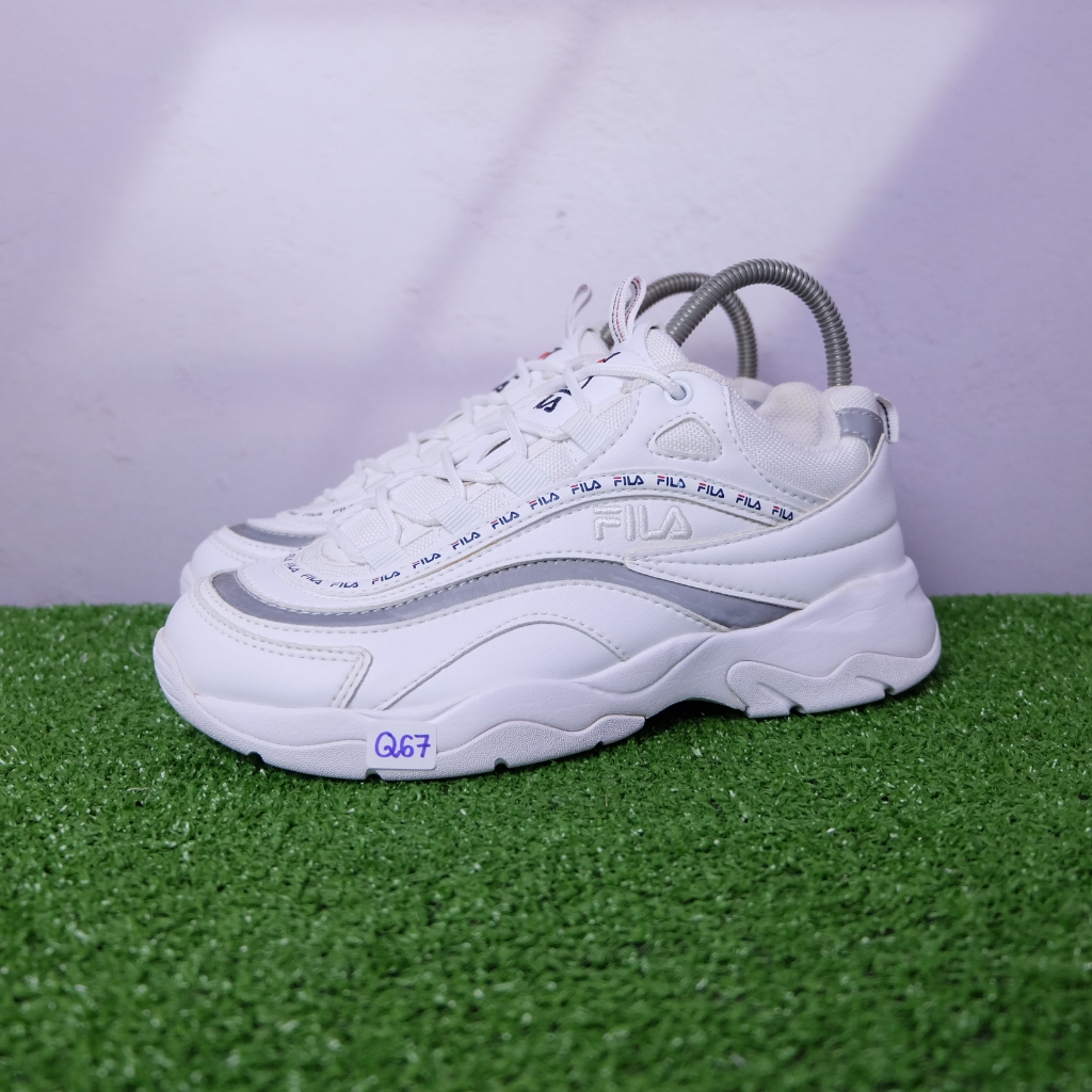 (38.5/24 cm) Fila Ray Disruptor Unisex Sneakers ฟีล่า มือ2ของแท้💯 รองเท้าผ้าใบเกาหลีผู้หญิง