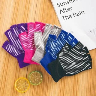 ยกโหล1โหล มี 12คู่ ถุงมือกันลื่นไนลอนตุ๊กแกแบบมีปุ่ม