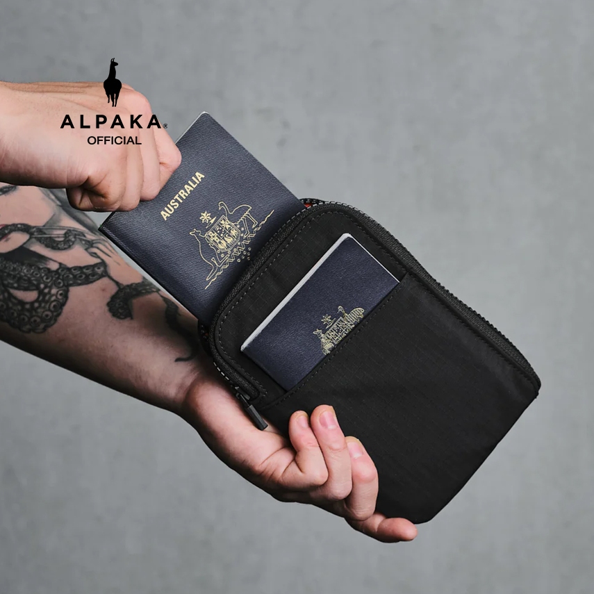 กระเป๋าสตางค์ Alpaka - Zip Travel Wallet