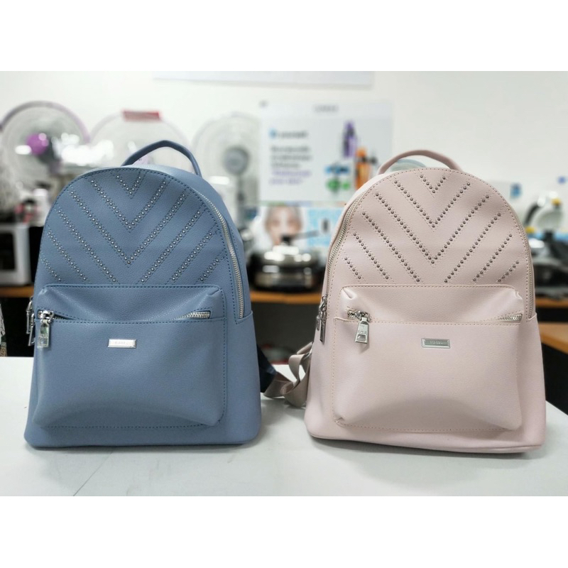 ส่งต่อ มือ2 กระเป๋าเป้ FOF สีชมพูอ่อน สภาพดี ตี70%