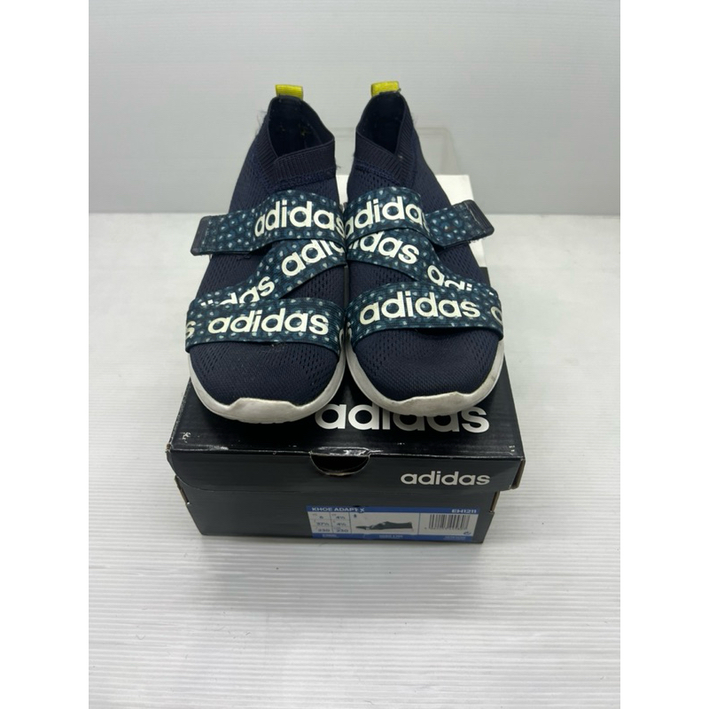 พร้อมส่ง รองเท้า adidas ของแท้ มือสอง