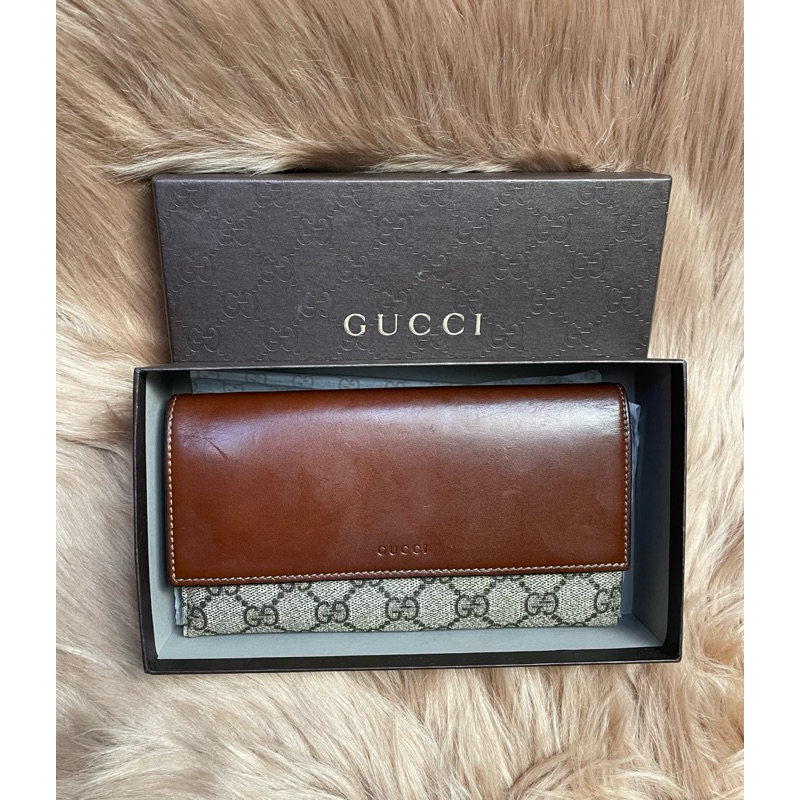 กระเป๋าสตางค์ Gucci Long Wallet ของแท้ มือสอง