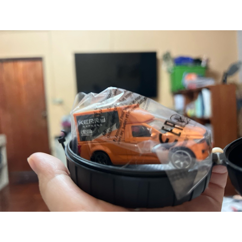 มาจอเร็ตต์รถเคอรี่เอ็กซ์เพรสMajorette Kerry Expressส่องล้อแล้วว่าเป็นรถเคอรี่